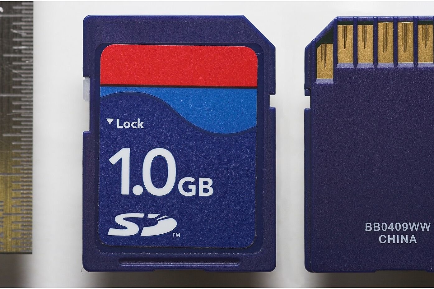 Memory Cards Explained: SD, microSD, CFexpress and Speed Ratings